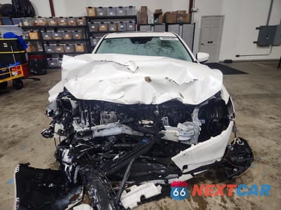 Piąte zdjęcie samochodu w środku: 2018 MAZDA 6 TOURING VIN:JM1GL1VM6J1327845 - miniatura