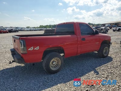 Trzecie zdjęcie samochodu z tyłu: 2001 CHEVROLET SILVERADO K1500 VIN:1GCEK14W41Z170914 - miniatura