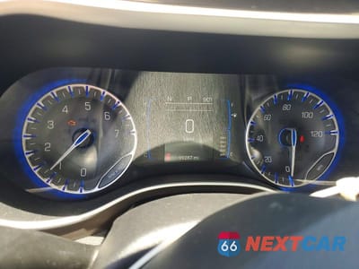 Zdjęcie 9 z 13 samochodu: 2017 CHRYSLER PACIFICA TOURING L VIN:2C4RC1BG5HR571015 - miniatura