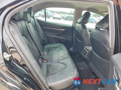 Zdjęcie 10 z 13 samochodu: 2019 TOYOTA CAMRY HYBRID XLE VIN:4T1B21HK2KU520819 - miniatura