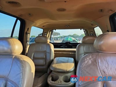 Zdjęcie 10 z 13 samochodu: 2002 LINCOLN NAVIGATOR VIN:5LMEU27R72LJ06501 - miniatura