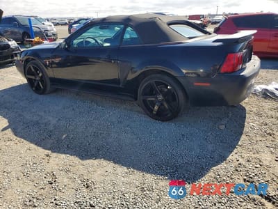 Drugie zdjęcie samochodu z przodu: 2001 FORD MUSTANG VIN:1FAFP44421F200263 - miniatura