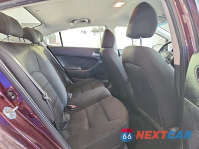 Zdjęcie 10 z 12 samochodu: 2017 KIA FORTE VIN:3KPFK4A73HE118070 - miniatura
