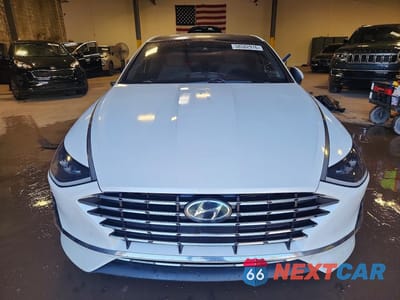 Piąte zdjęcie samochodu w środku: 2021 HYUNDAI SONATA HYBRID BLUE VIN:KMHL24JJ0MA033100 - miniatura