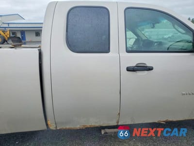 Zdjęcie 10 z 12 samochodu: 2008 CHEVROLET SILVERADO K1500 VIN:1GCEK19C78E114370 - miniatura