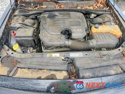 Zdjęcie 11 z 12 samochodu: 2013 DODGE CHALLENGER SXT VIN:2C3CDYAG6DH729279 - miniatura