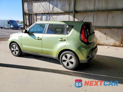 Drugie zdjęcie samochodu z przodu: 2015 KIA SOUL BASE VIN:KNDJN2A22F7814457 - miniatura