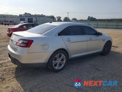 Trzecie zdjęcie samochodu z tyłu: 2015 FORD TAURUS SEL VIN:1FAHP2E83FG154491 - miniatura
