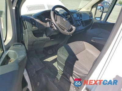 Zdjęcie 8 z 13 samochodu: 2014 RAM PROMASTER 1500 1500 STANDARD VIN:3C6TRVAD7EE124435 - miniatura