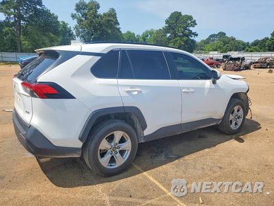Trzecie zdjęcie samochodu z tyłu: 2019 TOYOTA RAV4 XLE VIN:2T3W1RFV9KW008336 - miniatura