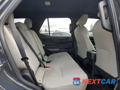 Zdjęcie 11 z 14 samochodu: 2025 TOYOTA 4RUNNER SR5 VIN:JTEVA5AR9S5001906 - miniatura