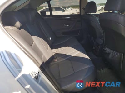 Zdjęcie 10 z 12 samochodu: 2008 BMW 528 VIN:WBANU53578CT07073 - miniatura