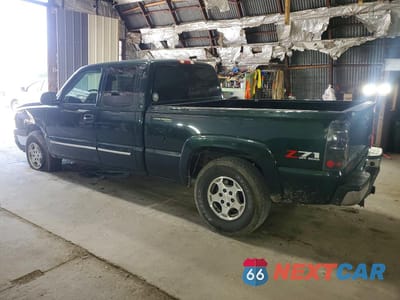 Drugie zdjęcie samochodu z przodu: 2004 CHEVROLET SILVERADO K1500 VIN:1GCEK19T64E178622 - miniatura
