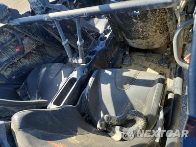 Zdjęcie 6 z 10 samochodu: 2021 CAN-AM MAVERICK X3 UTILITY VEHICLE VIN:3JBVNAV43MK008023 - miniatura