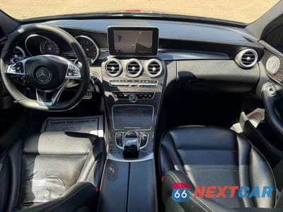 Zdjęcie 9 z 13 samochodu: 2015 MERCEDES-BENZ C 300 4MATIC VIN:55SWF4KB4FU052464 - miniatura