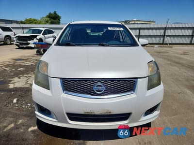 Piąte zdjęcie samochodu w środku: 2012 NISSAN SENTRA 2.0 VIN:3N1AB6AP4CL747088 - miniatura