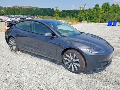 Czwarte zdjęcie samochodu z boku: 2026 TESLA MODEL 3 VIN:5YJ3E1EB3TF116782 - miniatura