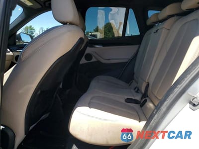 Zdjęcie 11 z 13 samochodu: 2020 BMW X1 XDRIVE28I VIN:WBXJG9C07L5R81387 - miniatura