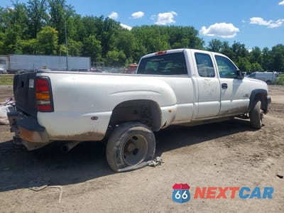 Trzecie zdjęcie samochodu z tyłu: 2005 CHEVROLET SILVERADO C3500 VIN:1GCJC39275E318855 - miniatura