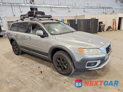 Czwarte zdjęcie samochodu z boku: 2009 VOLVO XC70 3.2 VIN:YV4BZ982191053965 - miniatura