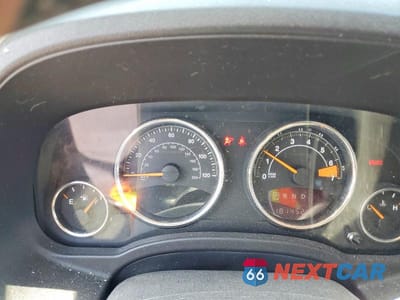 Zdjęcie 9 z 13 samochodu: 2014 JEEP COMPASS LATITUDE VIN:1C4NJDEB5ED892282 - miniatura