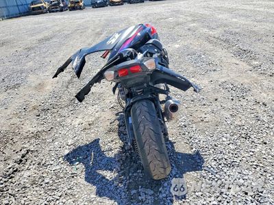Czwarte zdjęcie samochodu z boku: 2026 SUZUKI GSX-R750 VIN:JS1GR7MA2T7100266 - miniatura