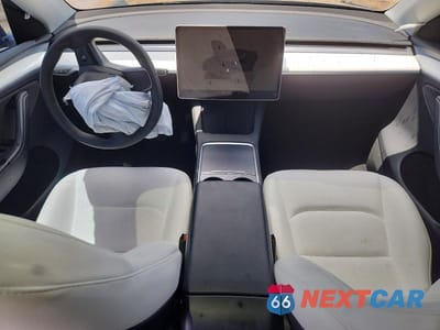 Zdjęcie 8 z 12 samochodu: 2023 TESLA MODEL Y VIN:7SAYGDEE5PA141734 - miniatura