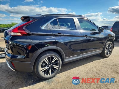 Trzecie zdjęcie samochodu z tyłu: 2024 MITSUBISHI ECLIPSE CROSS SE VIN:JA4ATWAA0RZ049045 - miniatura