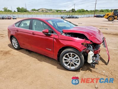 Czwarte zdjęcie samochodu z boku: 2019 FORD FUSION SE VIN:3FA6P0LU5KR200692 - miniatura