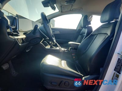 Zdjęcie 7 z 14 samochodu: 2025 KIA SPORTAGE EX VIN:5XYK33DF5SG283296 - miniatura