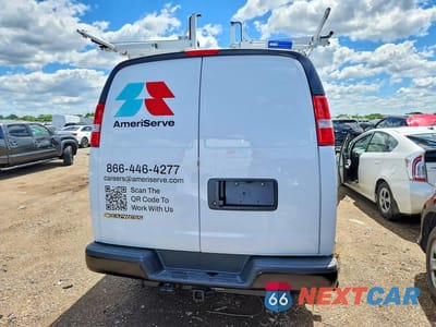 Zdjęcie 6 z 13 samochodu: 2025 CHEVROLET EXPRESS G2500 VIN:1GCWGAFP4S1280406 - miniatura