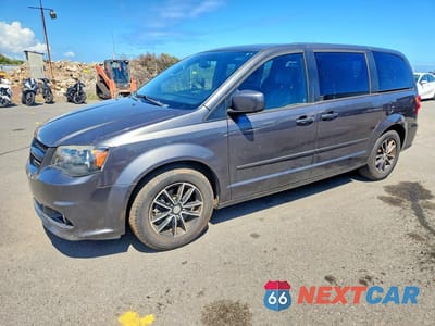 2015 DODGE GRAND CARAVAN SXT 2C4RDGCG0FR729532 - główne zdjęcie licytacji z USA - miniatura