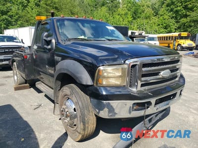 Czwarte zdjęcie samochodu z boku: 2007 FORD F450 SUPER DUTY VIN:1FDXF46P57EB05490 - miniatura