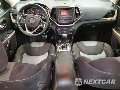 Zdjęcie 8 z 14 samochodu: 2018 JEEP CHEROKEE LATITUDE VIN:1C4PJMCX7JD545392 - miniatura