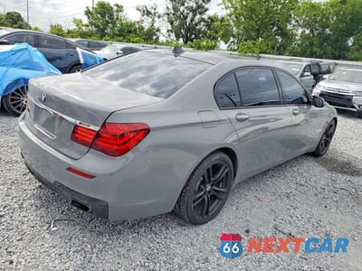 Trzecie zdjęcie samochodu z tyłu: 2015 BMW 740 LI VIN:WBAYE4C57FD139009 - miniatura