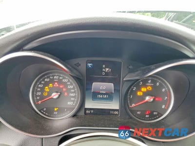 Zdjęcie 9 z 12 samochodu: 2015 MERCEDES-BENZ C 300 4MATIC VIN:55SWF4KB7FU005347 - miniatura