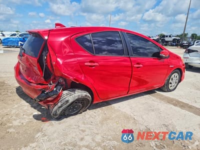 Trzecie zdjęcie samochodu z tyłu: 2016 TOYOTA PRIUS C ONE VIN:JTDKDTB33G1131305 - miniatura