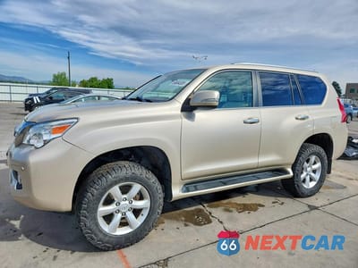 2010 LEXUS GX 460 JTJBM7FX3A5013479 - główne zdjęcie licytacji z USA - miniatura