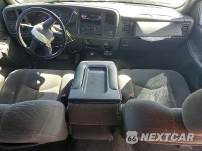 Zdjęcie 8 z 12 samochodu: 2004 CHEVROLET SILVERADO VIN:2GCEC19V441214002 - miniatura