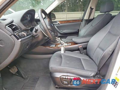 Zdjęcie 7 z 13 samochodu: 2016 BMW X3 XDRIVE28I VIN:5UXWX9C57G0D69970 - miniatura