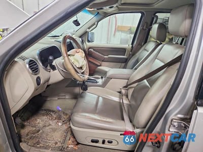 Zdjęcie 7 z 13 samochodu: 2006 FORD EXPLORER XLT VIN:1FMEU73E46UA87926 - miniatura