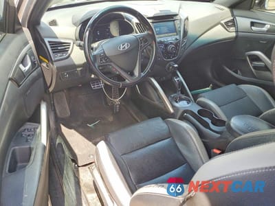 Zdjęcie 8 z 12 samochodu: 2016 HYUNDAI VELOSTER TURBO VIN:KMHTC6AE5GU263455 - miniatura