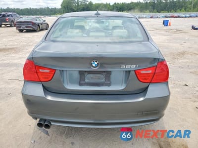 Zdjęcie 6 z 12 samochodu: 2011 BMW 328 I VIN:WBAPH7C58BE680465 - miniatura