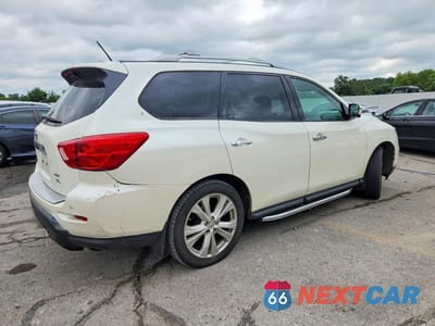 Trzecie zdjęcie samochodu z tyłu: 2018 NISSAN PATHFINDER S VIN:5N1DR2MM5JC649546 - miniatura