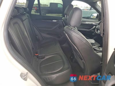 Zdjęcie 10 z 12 samochodu: 2018 BMW X1 SDRIVE28I VIN:WBXHU7C31J5L07089 - miniatura