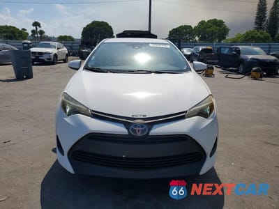 Piąte zdjęcie samochodu w środku: 2019 TOYOTA COROLLA LE VIN:5YFBURHEXKP927193 - miniatura