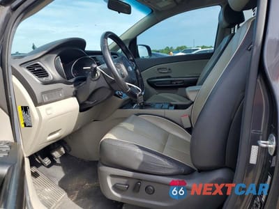 Zdjęcie 7 z 13 samochodu: 2016 KIA SEDONA LX VIN:KNDMB5C17G6216352 - miniatura