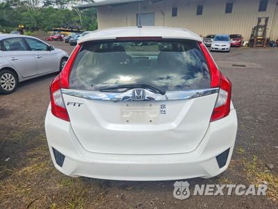 Zdjęcie 6 z 12 samochodu: 2016 HONDA FIT EX VIN:JHMGK5H77GX032127 - miniatura
