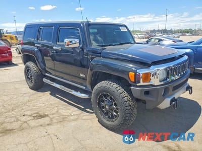 Czwarte zdjęcie samochodu z boku: 2009 HUMMER H3 VIN:5GTEN13E698106836 - miniatura