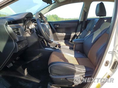 Zdjęcie 7 z 12 samochodu: 2014 TOYOTA COROLLA S PLUS VIN:5YFBURHE5EP128409 - miniatura